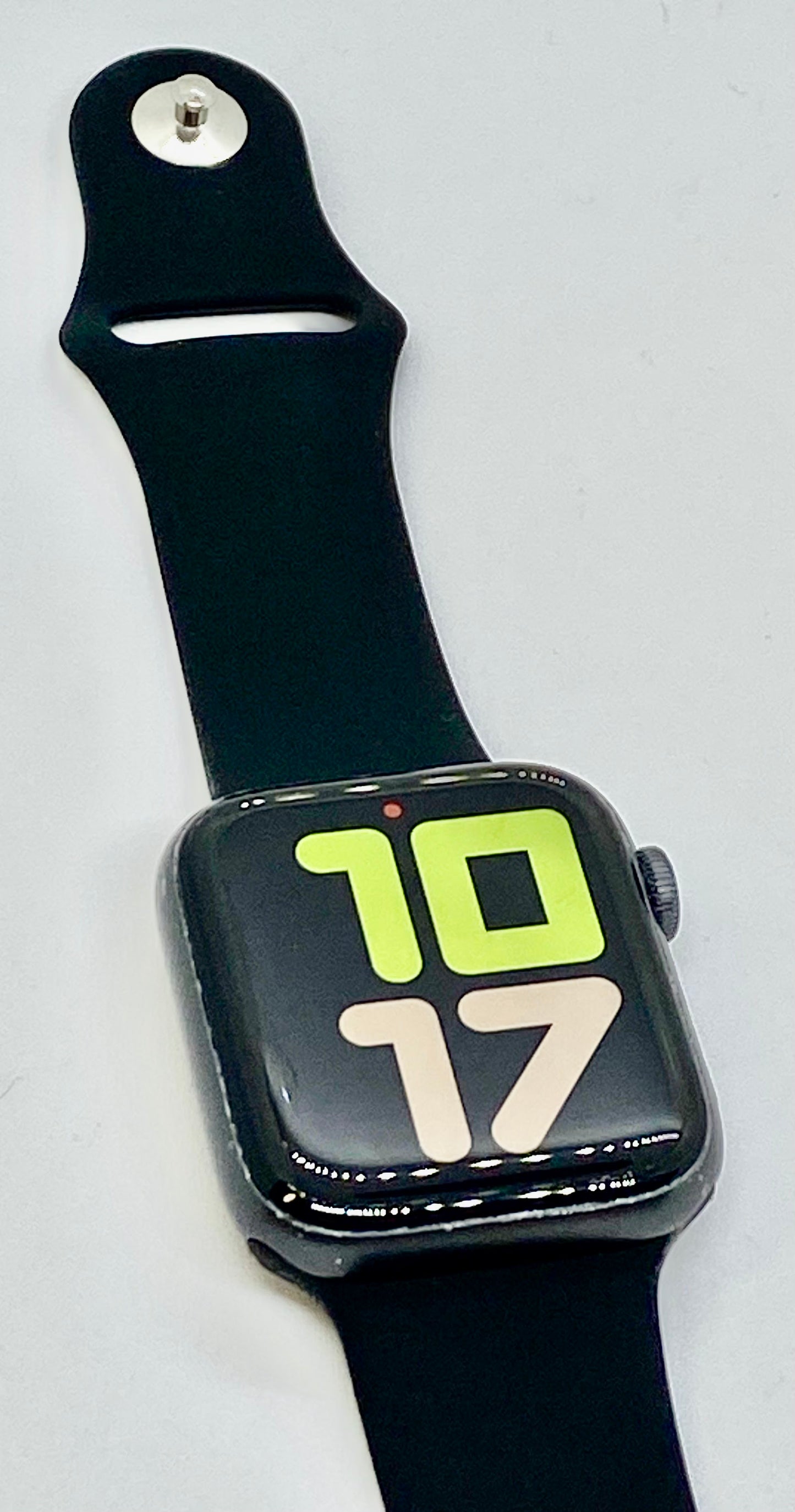 Apple Watch Series 5 44MM Aluminium & Ceramic Case ION-X Glass GPS WR-50M